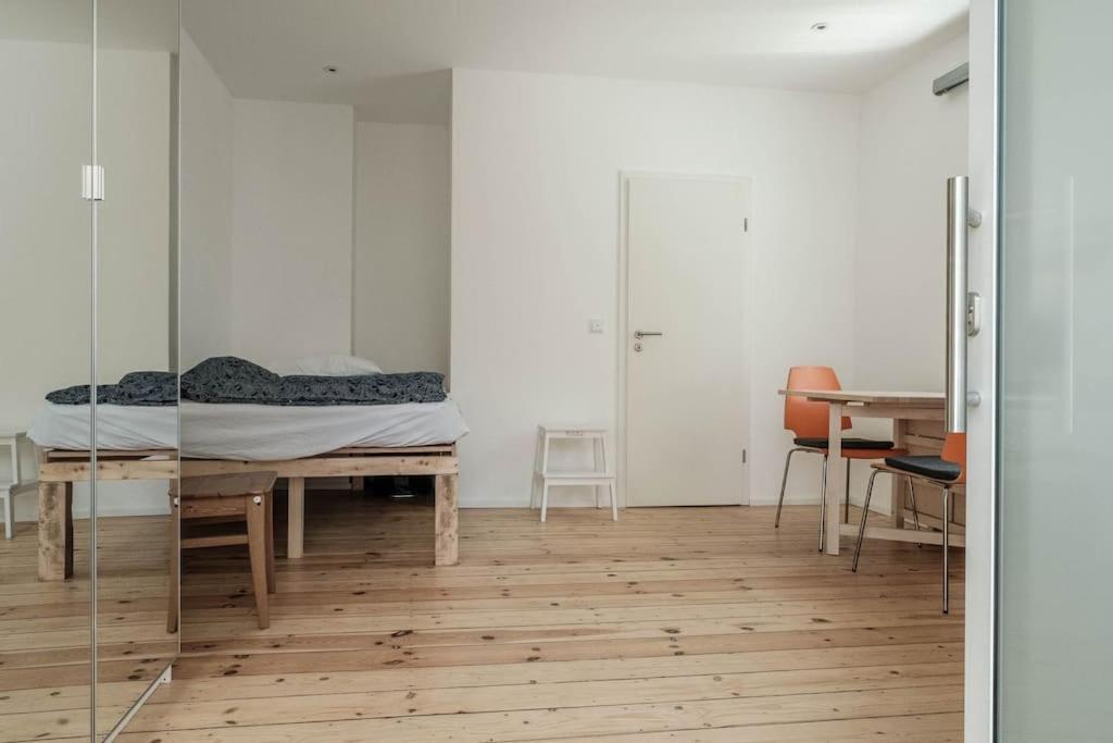 Kinderklinik, 600M Zum Bahnhof 2B Siegen Exteriör bild