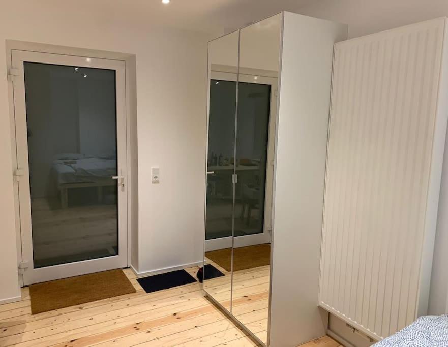 Kinderklinik, 600M Zum Bahnhof 2B Siegen Exteriör bild